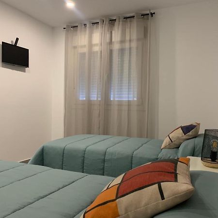 Apartamento Encanto II โกนิล เด ลาฟรอนเตรา ภายนอก รูปภาพ